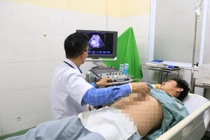 Người bệnh Tuyên Quang thoát nguy kịch do nhiễm trùng huyết từ áp xe gan