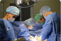 Sau mổ lấy thai, người phụ nữ phải cắt tử cung vì băng huyết sau sinh