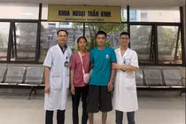 Chủ quan đau lưng, người đàn ông 42 tuổi liệt chân, bí tiểu