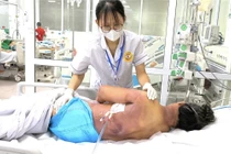 Cụ bà Phú Thọ nguy kịch sau khi tiêm giảm đau vùng cổ