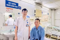 Người đàn ông 44 tuổi sốc nhiễm khuẩn nguy kịch vì ăn thủ lợn chưa chín