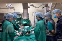 Cứu bệnh nhân mất ý thức do hẹp van động mạch chủ