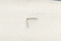 Bé 12 tháng tuổi hóc ghim tất vào họng, cảnh báo nguy cơ dị vật sắc nhọn