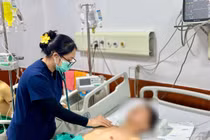 Đau xoang, cứng hàm tưởng uốn ván không ngờ nấm đen xâm lấn