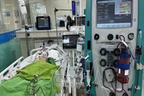 Đau bụng lúc nửa đêm, người đàn ông vỡ phình động mạch chủ bụng nguy kịch