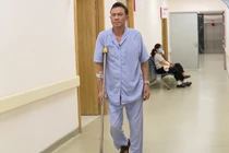 Lấy lại đôi chân sau 4 tháng chống chọi với đau đớn