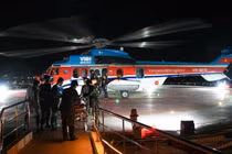 Cấp cứu hàng không đưa bệnh nhân viêm ruột thừa từ Trường Sa về đất liền