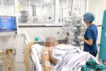 Men gan tăng trên 3.000, người bệnh Hà Nội sốt xuất huyết nguy kịch