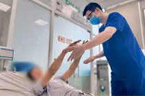 Làm việc ngoài trời nắng, nam thợ xây nguy kịch vì sốc nhiệt