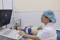 Mổ cắt ruột thừa, bảo toàn thai nhi cho sản phụ 26 tuổi