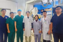 Đau bụng, rong kinh u xơ tử cung to như thai 3 tháng