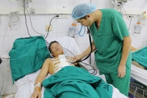 Phối hợp liên viện giành sự sống cho bệnh nhân vết thương thấu tim nguy kịch