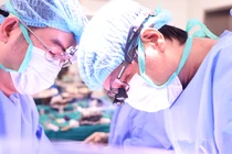 Nối dài hành trình nhân ái qua ca lấy đa tạng từ người hiến chết não