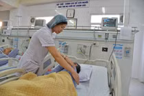 Nguy cơ nhiễm khuẩn huyết ở bệnh nhân đái tháo đường sau tai biến