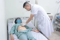 Nữ bệnh nhân lựa chọn từ Nga về Việt Nam để gắp sỏi túi mật