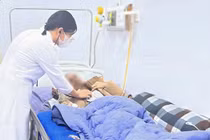 3 tuần điều trị tích cực để cứu người đàn ông nguy kịch do vi khuẩn Whitmore