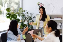 10 hành động ngớ ngẩn của người EQ cao khiến ai cũng yêu mến