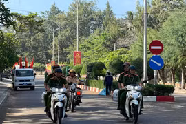 Giữ bình yên đảo ngọc Phú Quý trước ngày hội lớn