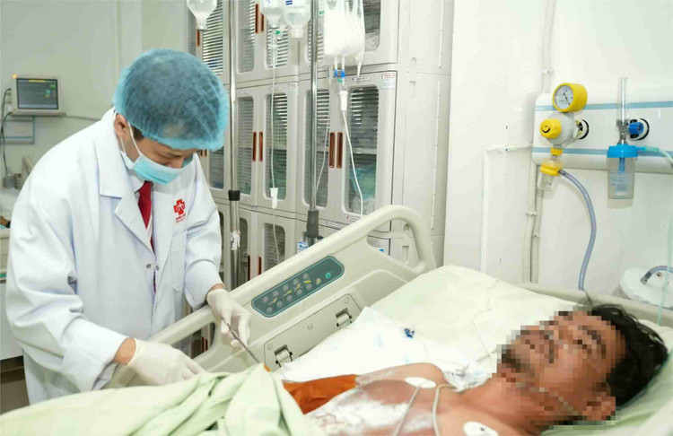 Nạn nhân đã qua cơn nguy kịch và đang có dấu hiệu phục hồi tốt. Ảnh BV Nạn nhân đã qua cơn nguy kịch và đang có dấu hiệu phục hồi tốt. Ảnh BV
