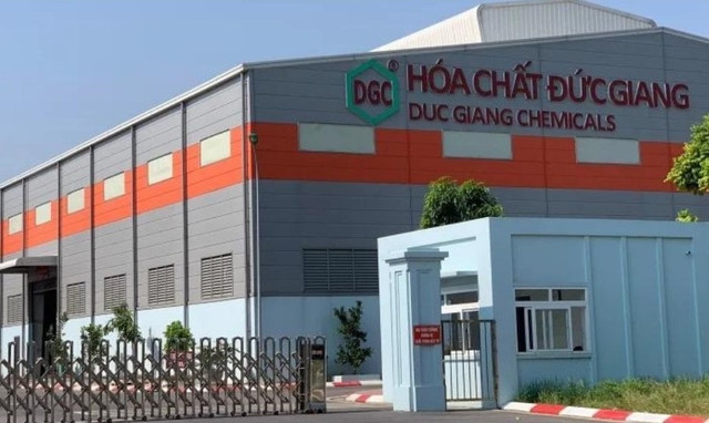 Ảnh minh họa hoa-chat-duc-giang-chot-danh-sach-co-dong-tam-ung-co-tuc-tien-mat-20241023204217.jpg