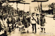 Hình độc vua Bảo Đại tuần du các tỉnh Nam Trung Bộ năm 1933