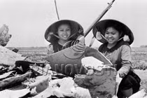 Miền Bắc Việt Nam thời chiến qua ống kính phóng viên Liên Xô (1)