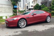 Siêu xe Aston Martin Rapide màu “độc” giá 5 tỷ tại VN