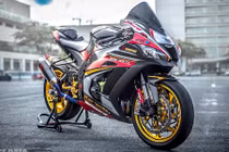 Kawasaki ZX-10R 2016 full đồ hiệu của biker Sài Gòn