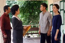 Choáng váng thấy bố chồng làm việc khiến gia đình đổ vỡ