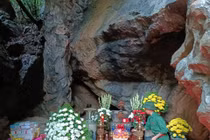 Về Quảng Bình thăm Hang Tám Cô với những chiến công bất tử