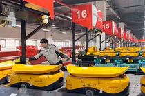 Tận mục kỳ tích robot tự hành “bọ cánh cứng” Make in Vietnam 