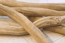 Loài gỗ “huyền thoại” ở Việt Nam, giới thượng lưu ráo riết lùng