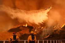 Mỹ dùng AI “khắc chế” cháy rừng như tận thế ở California thế nào? 