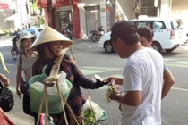 Việt Nam đề nghị Trung Quốc xử lý khách du lịch vô văn hóa