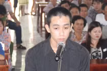 Nam thanh niên đâm chết bạn vì tưởng "kẻ thù" vỗ vai