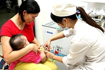 Bộ Y tế khuyến cáo không nên chờ vacxin 5 trong 1