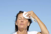 Cách đánh bay triệu chứng khó thở mùa nắng nóng