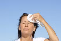 Cách đánh bay triệu chứng khó thở mùa nắng nóng