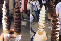 Giới trẻ Hà Thành phát sốt với kem ốc quế dài ngoằng