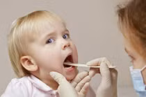 Cách phòng chống bệnh bạch hầu ở trẻ em