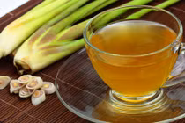 Cách làm tinh dầu sả cực dễ đuổi muỗi truyền virus Zika