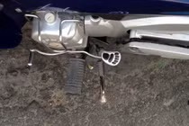 Người đi đường nhắc quên gạt chống còn CSGT phạt 3 triệu?