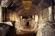 Tìm kiếm tàu chở châu báu thời Phát xít Đức 