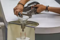 Những công việc nghe kinh kỳ quặc nhưng nhiều người làm năm 2019