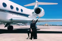 Tiếp viên hàng không phục vụ giới siêu giàu có gì khác biệt?