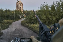 Nga tiếp tục ồ ạt tấn công thành phố Avdiivka của Ukraine