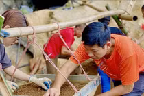 Phát hiện hơn 900 hiện vật khảo cổ tại hang Ngườm Sâu, Lạng Sơn