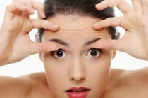 Cách dùng kem chống lão hóa sai bét khiến da nhăn nheo