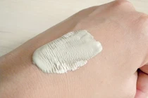 Trị mụn bằng 6 loại mặt nạ đất sét được tín nhiệm nhất