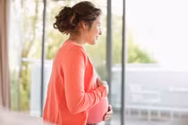 Lưu ý giúp bà bầu giữ ấm những ngày rét đậm